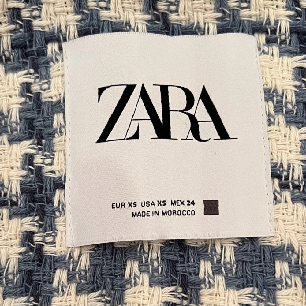 ZARA Houndstooth Tweed Oversized Jacket with Pearlized Buttons (Size XS) - Picture 8 of 11